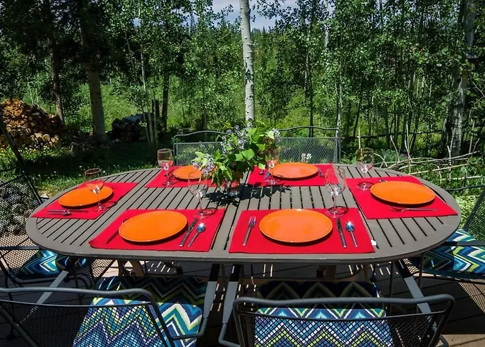 Cozy 2Br With Great Views Near Trails