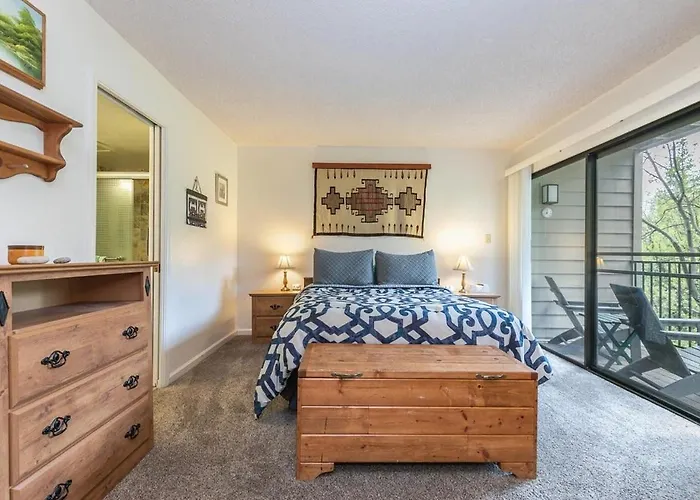 2Br Townhome Walk To Beach Or Trails