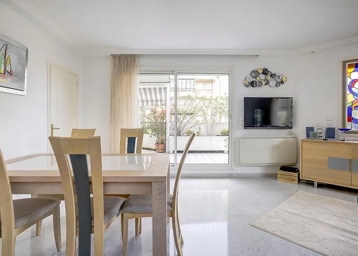 Le Cap St-Charles - Spacieux Dernier Etage - Terrasses - Climatisation - Parking