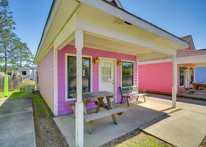 Biloxi Resort Cottage W/ Pool & Lake Access!