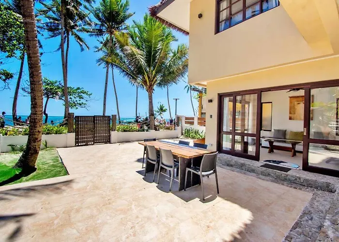 Hey Jude Bulabog Beachfront Residence