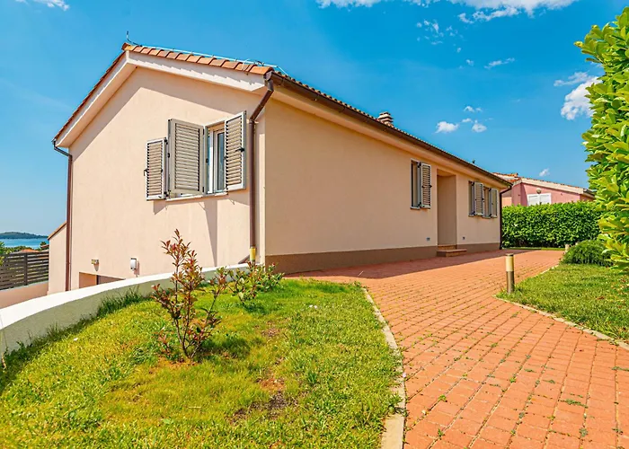 Holiday Home Paola By Interhome