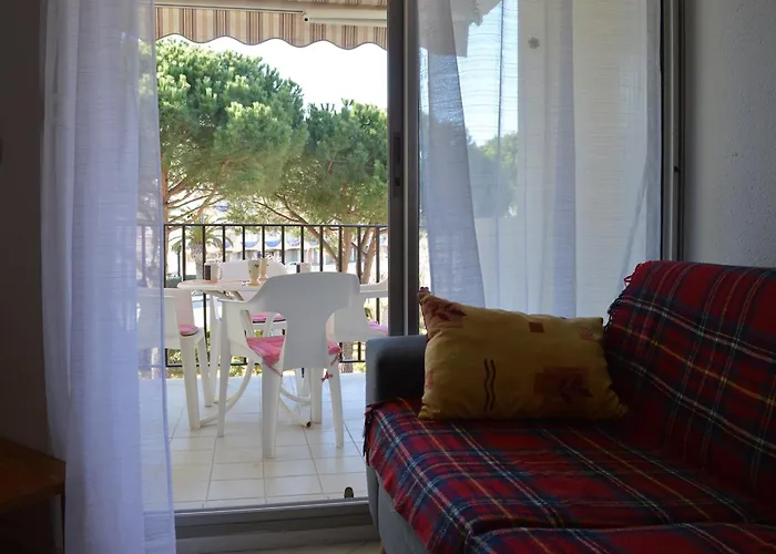 Studio Cabine Cosy Pour 4, Proche Seaquarium, Parking Prive Et Terrasse - Le Grau-Du-Roi