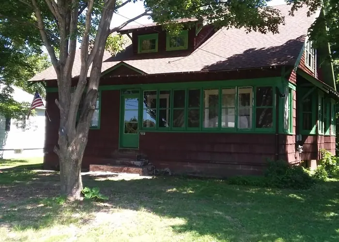 Hemlock House