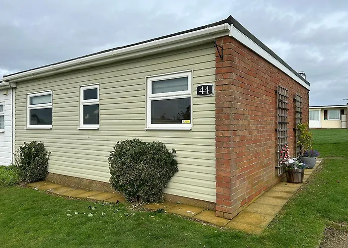 44 Sundowner Hemsby