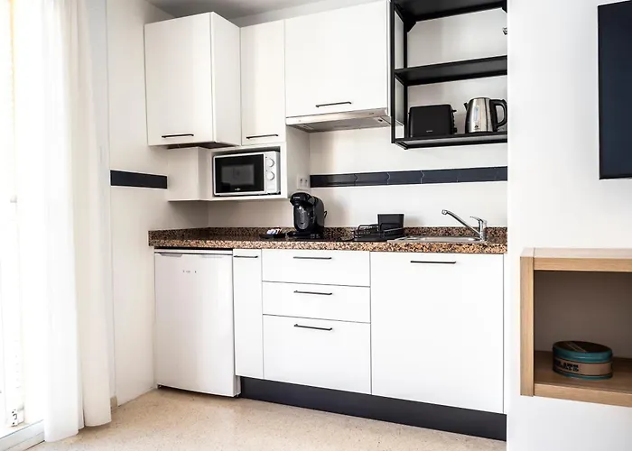 Calma Apartments