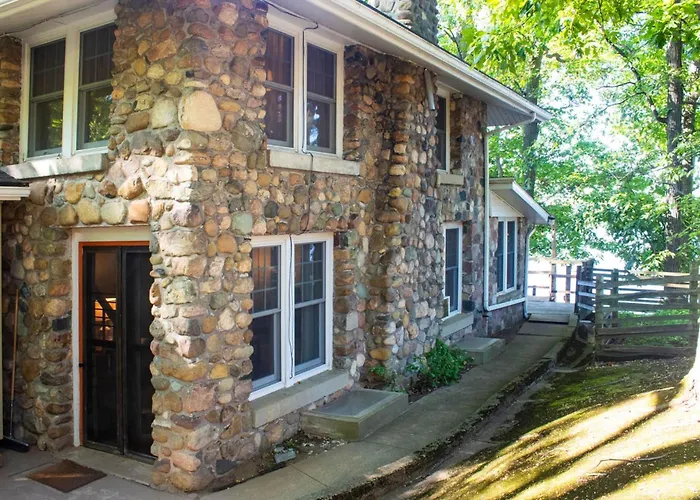 The Old Stone Cottage At Tippy