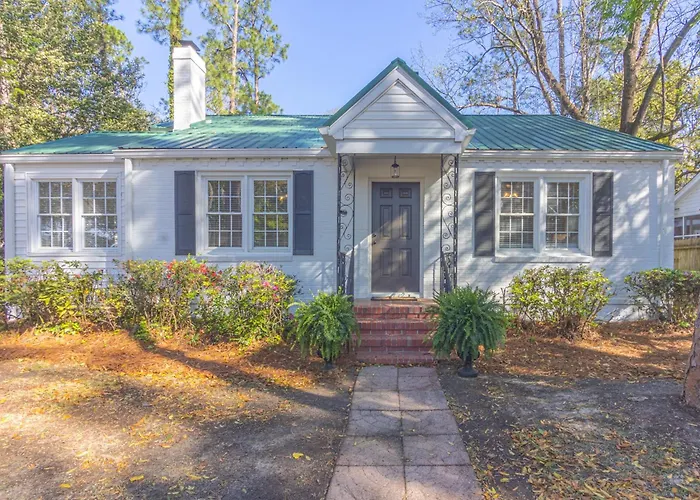 Forest Hills Cottage