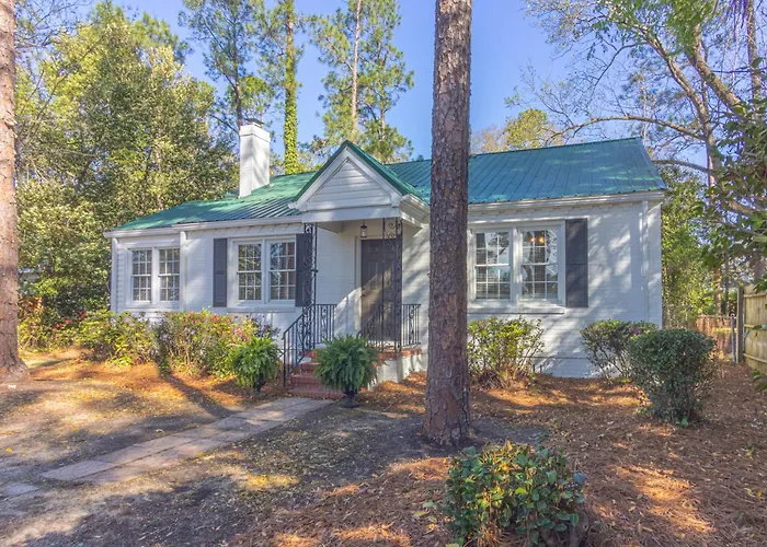 Forest Hills Cottage