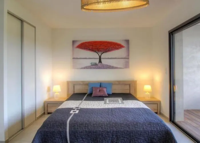 Villa Moderne Cala Rossa Bay Les Oceanides