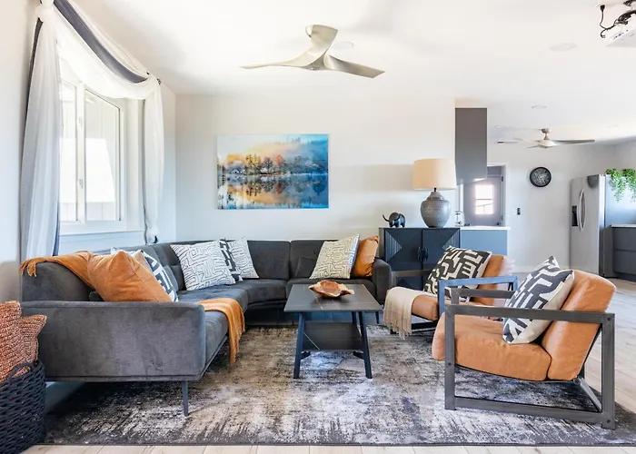 Rolling Oaks Ranch - 200 Acres Of Lakeside Beauty & Countryside Serenity
