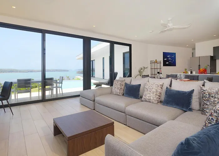 Hermosa Bay Oceanview Villa