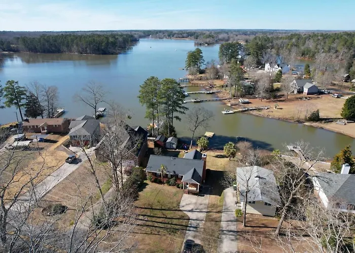 Lake Murray Group Getaway