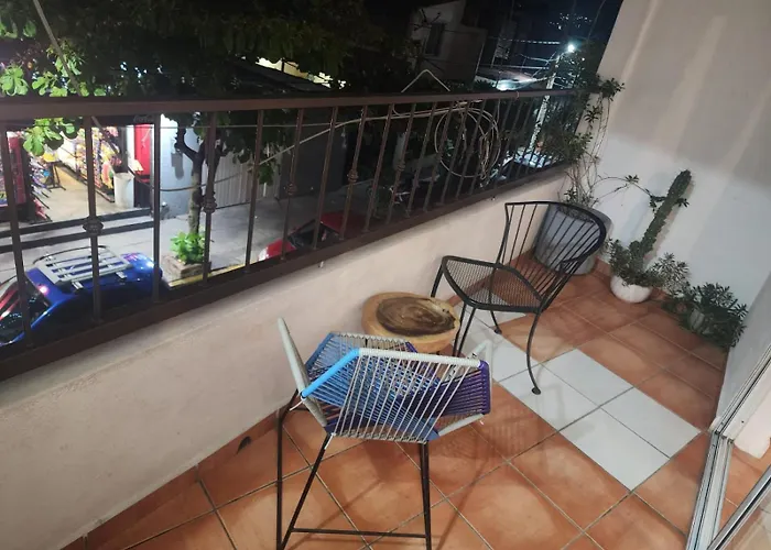 1 Bedroom Apt With Ac , Tv , Wi-Fi Near Dt And Beach