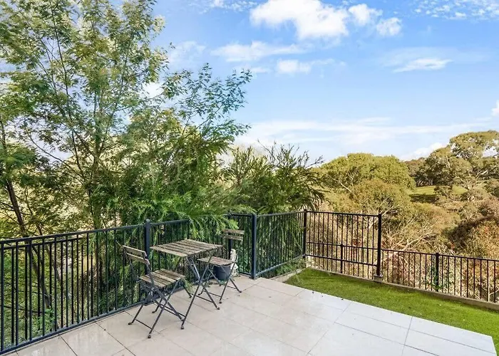 Bundoora Family Home Near Uni Hill