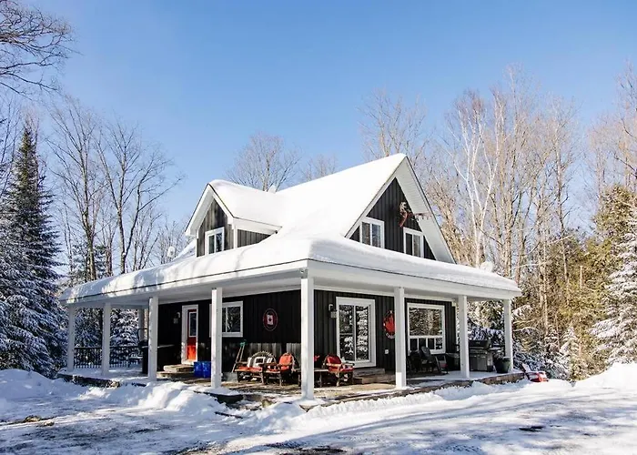 The Hidden Porch At Sir Sam'S