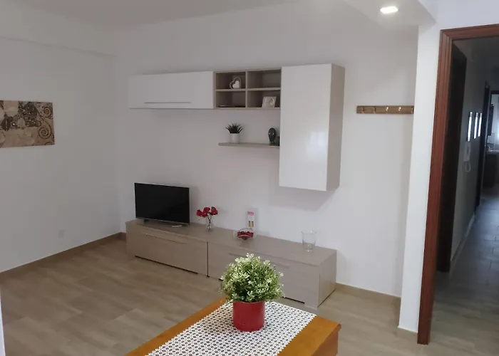 Myrema House - Near Fontanarossa Airport Catania