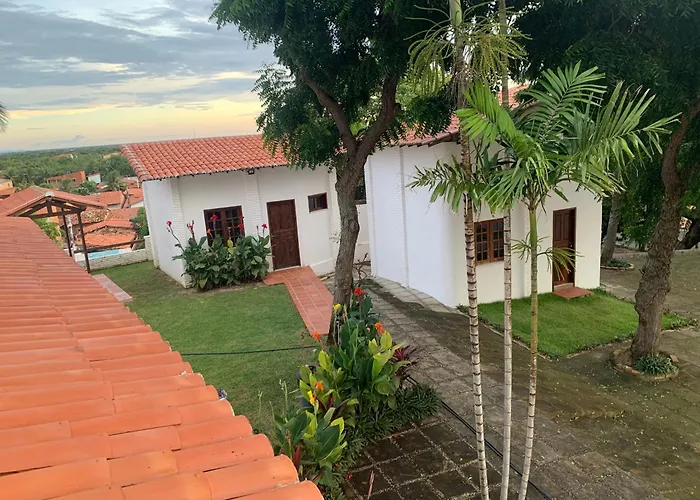 Cama & Cafe Bed & Breakfast Hospedaria Morro Branco 3 Min A Pe Das Falesias 2 Quadras Da Praia 1 Quadra Do Mirante & Feirinha