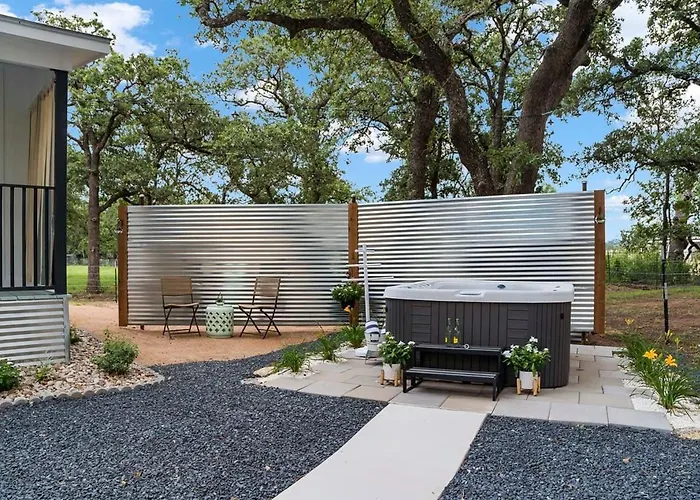 Das Woerner Haus Darling Home With Hot Tub