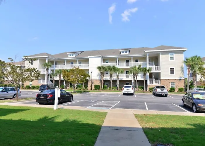 Lakefront At Barefoot Resort W Massive Waterfront Pool Close To Beach