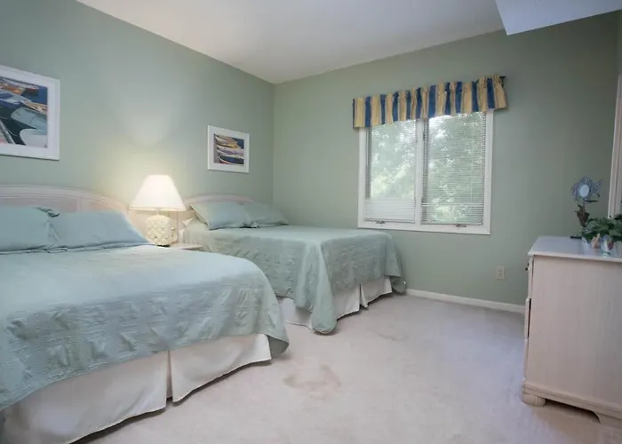 Teal Lake 2323