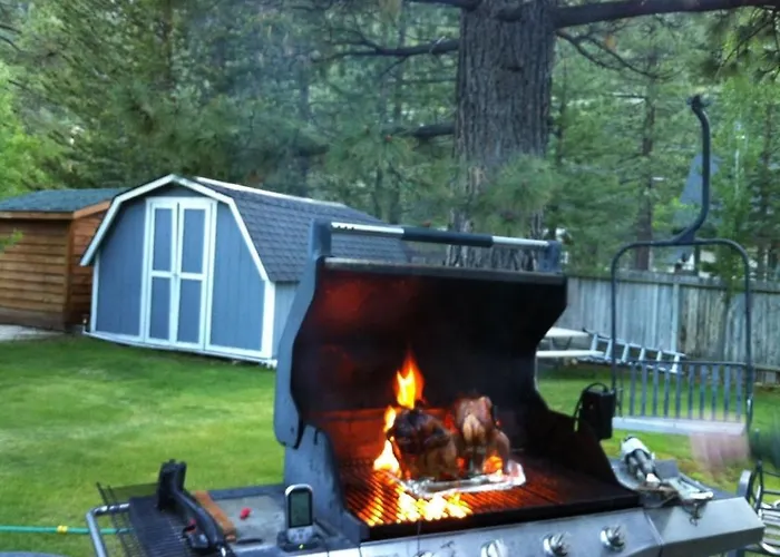 Tahoe Cottage Perfect For Couples And Outdoor Enthusiasts