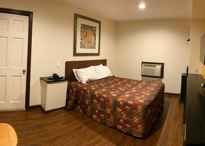 Budget Inn