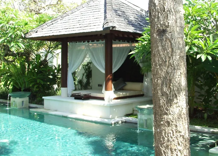 Nike Villas