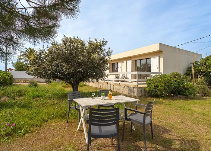Villa Les Pesquiers By Interhome