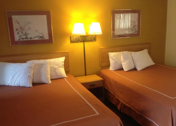 Caravan Motel