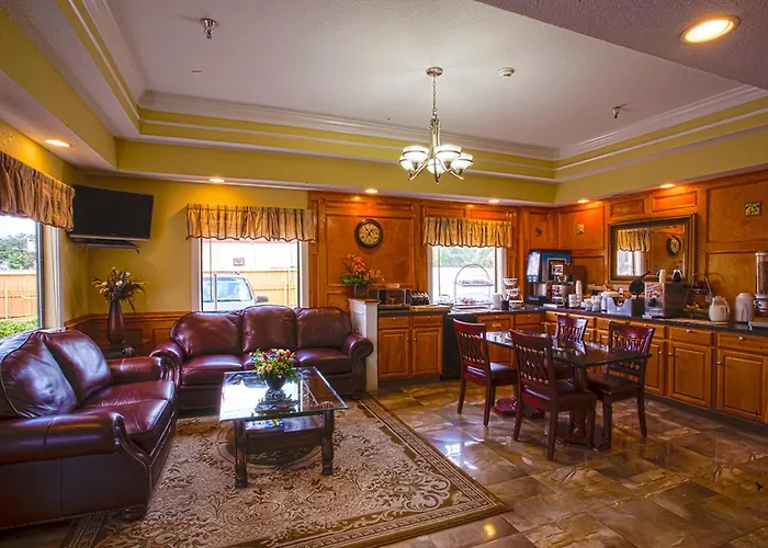 Downtowner Inn And Suites - Houston