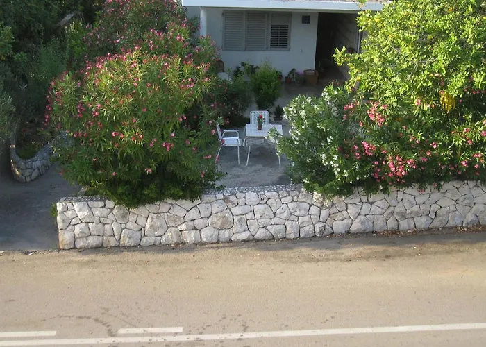 Barko Apartment And Rooms