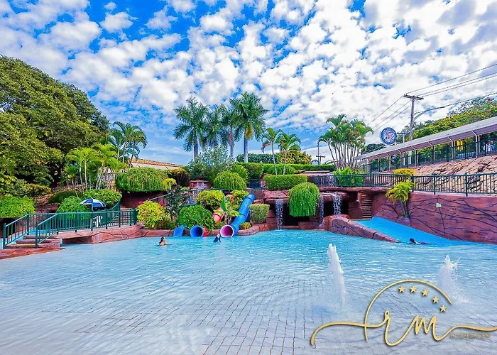 Piazza diRoma RM Hopedagem com Acesso Acqua Park/Splash