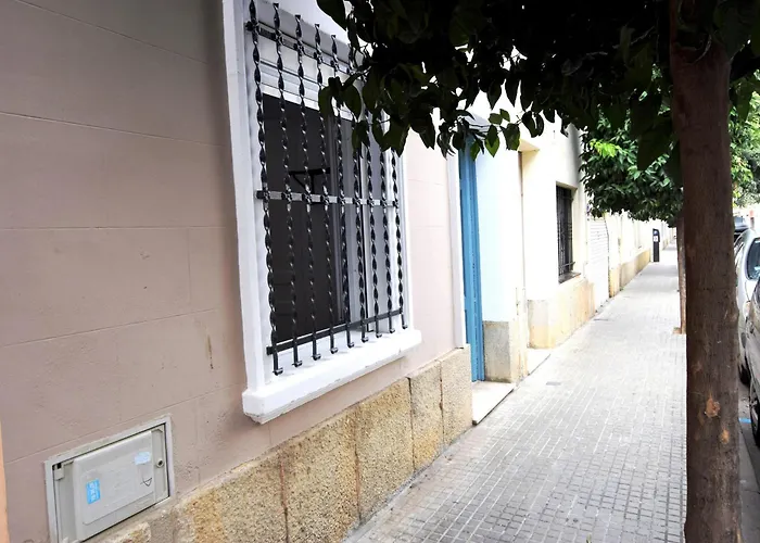 Homeholidaysrentals Arlene