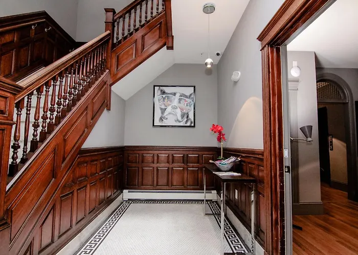 A Stylish Stay W/ A Queen Bed, Heated Floors.. #15