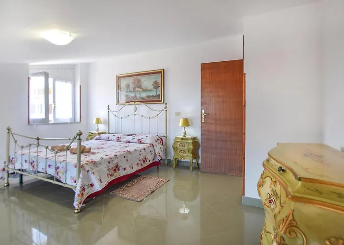 Amazing Home In Maria Di Castellabate With Wifi