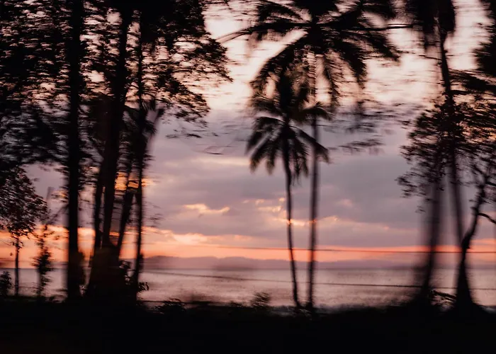 Kanoa Lodge - Adults And 18 Plus Only