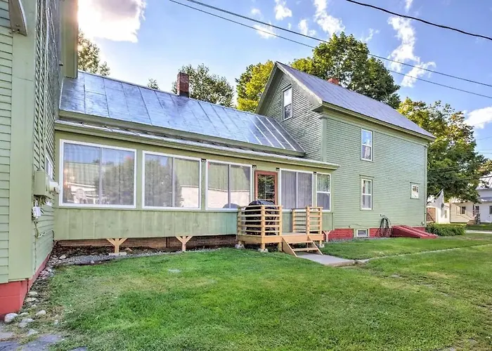 Charming Bingham Home Near Outdoor Adventure, Pet Friendly!
