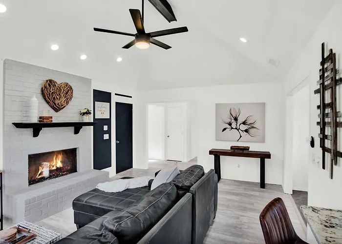 Cozy Parkside Home