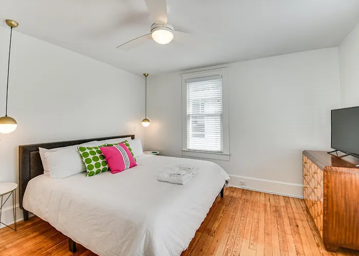 Elizabeth City Home W/ Fire Pit < 1 Mi To Downtown