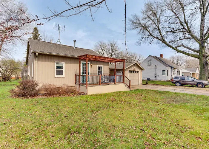 Charming Spirit Lake Home - 6 Mi To Arnolds Park!