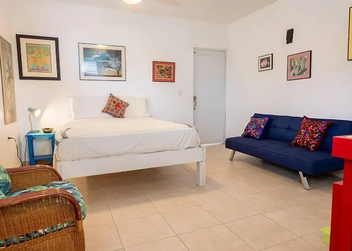 Studio 1 Tinima With Garden Access
