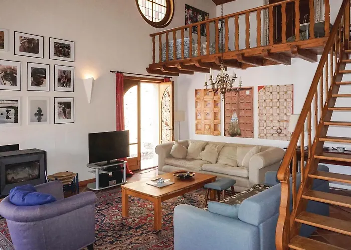 Lovely Home In Roquebrun With Kitchen