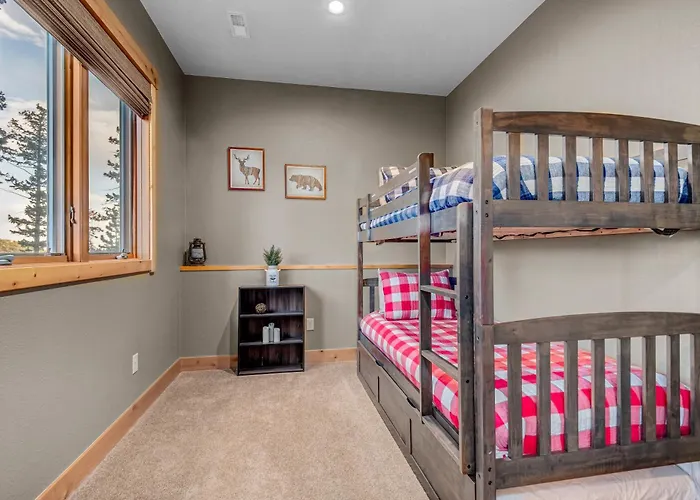 Epic Views! Luxury Cabin - Hottub, Bbq - Close To Ski, Trails, Red Rocks