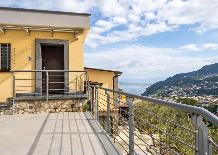 Regina Vittoria Relais EcoSmart Luxury Home SPA - De Vivo Realty