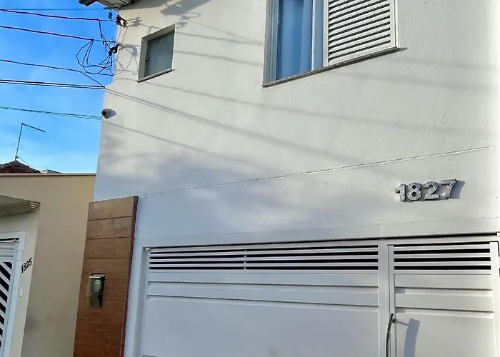 Casa Ampla - Ótima Localização