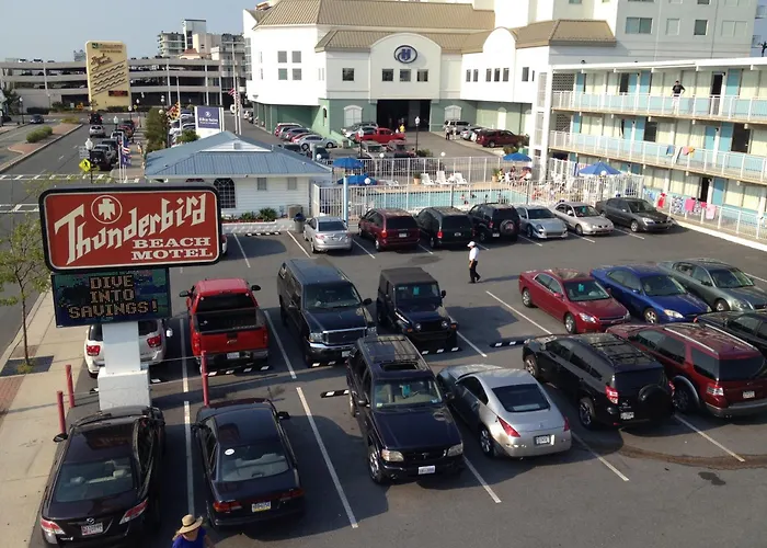 Thunderbird Beach Motel