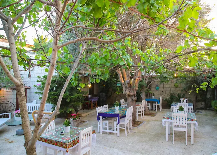 Alacati Kavalali Otel