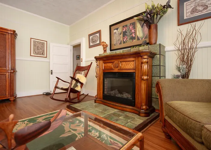 Aloha Junction Guest House - With 5 Private Suite 1-Mile From Hvnp