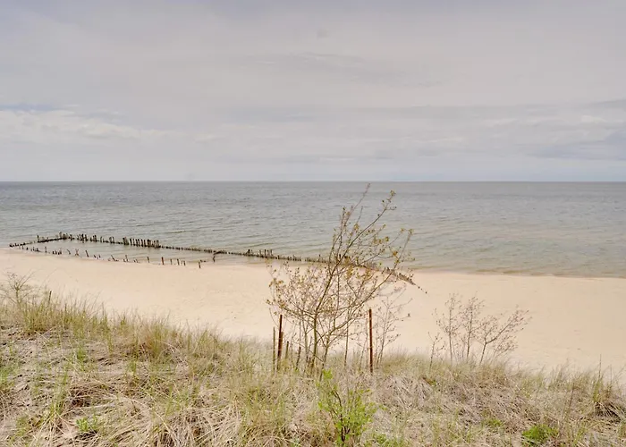 Beachfront Lake Michigan Cottage: Fire Pit & Deck
